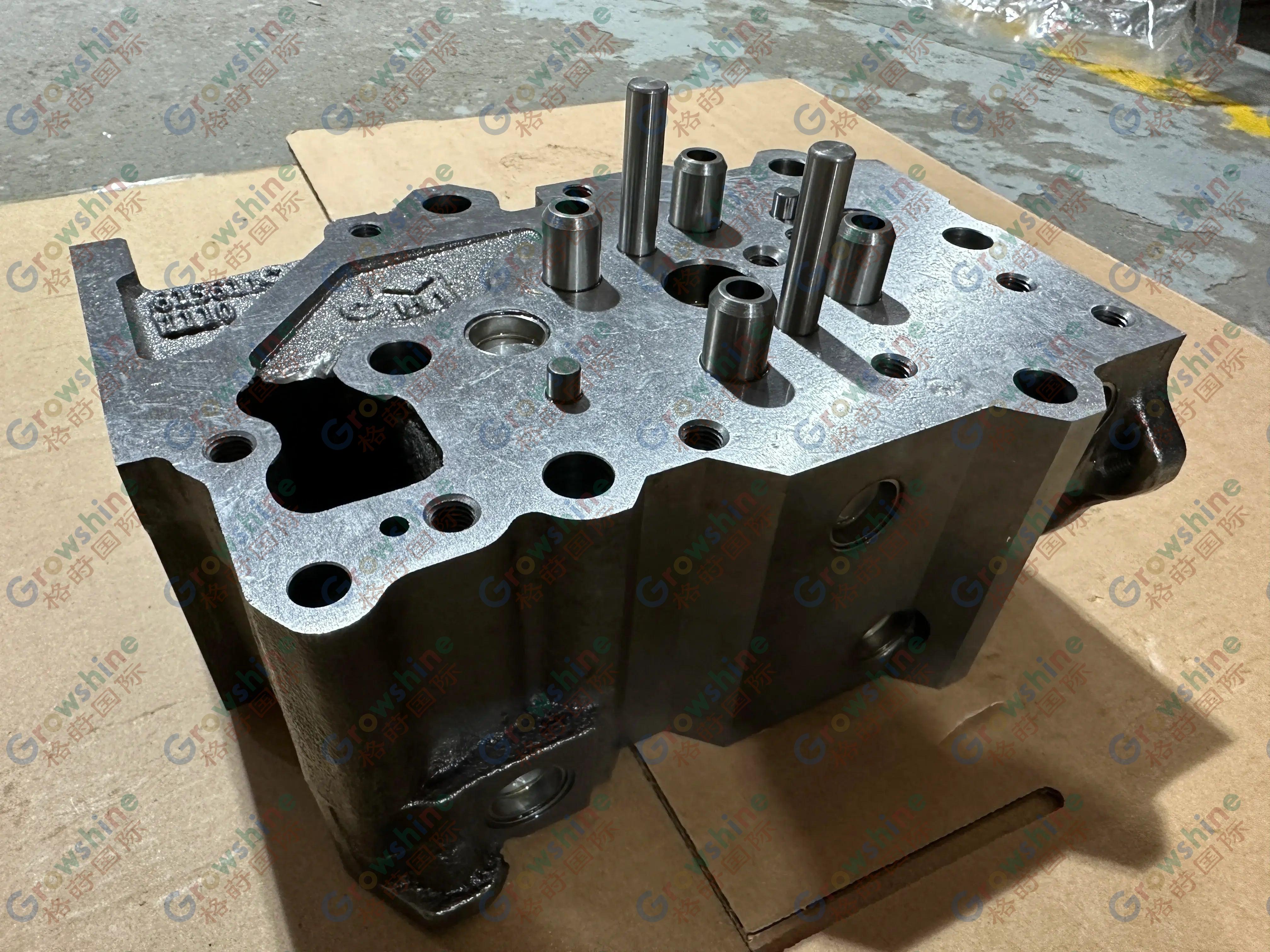 Cylinder Head 6156-11-1101 for Komatsu PC400-7 Engine