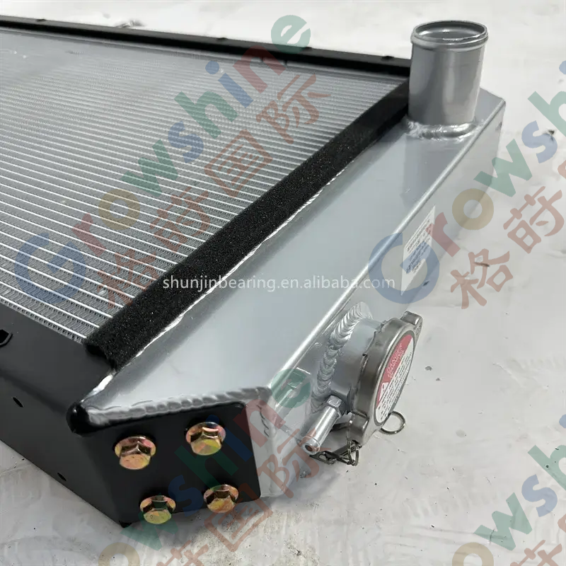 2040996 Radiator Water Tank for CAT Excavator E320C