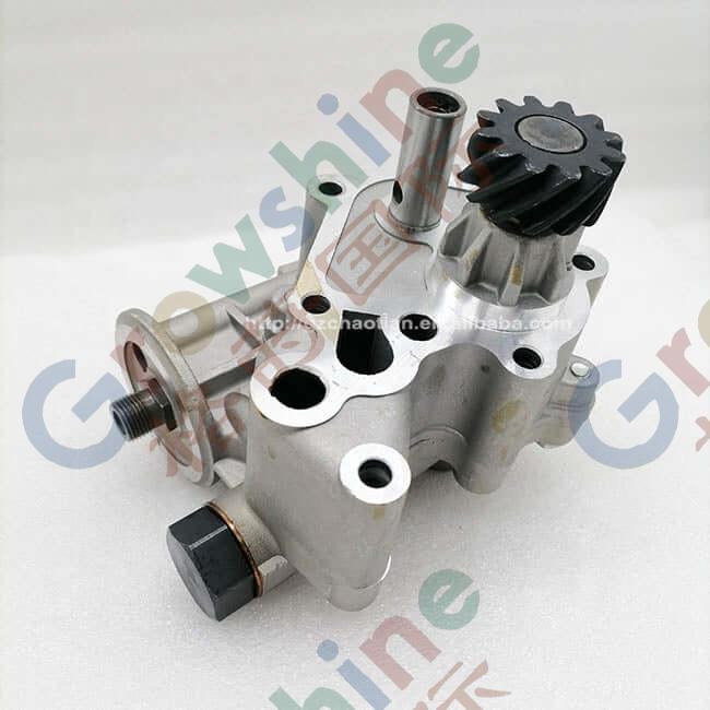 Oil Pump ME084586 6D31 Mitsubishi 6D31 6D34 Engine ME084586 for Kobelco SK200-3 Excavator