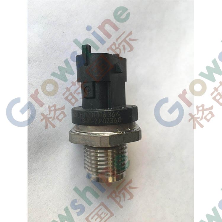Pressure common rail sensor 6754-72-1210 for PC200-8 PC210-8 PC240-8 Excavator