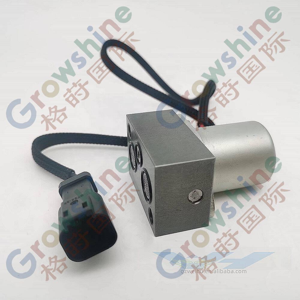 Hydraulic main pump solenoid valve 702-21-57400 for Komatsu excavator parts PC200-7 PC200-8