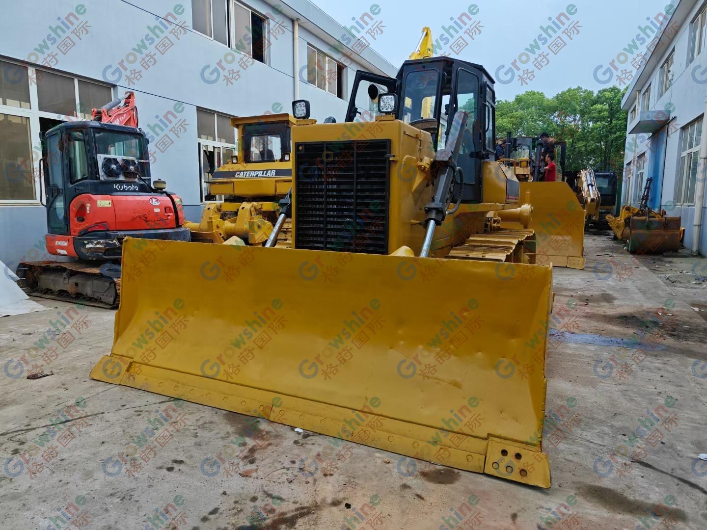 CAT D6G bulldozer