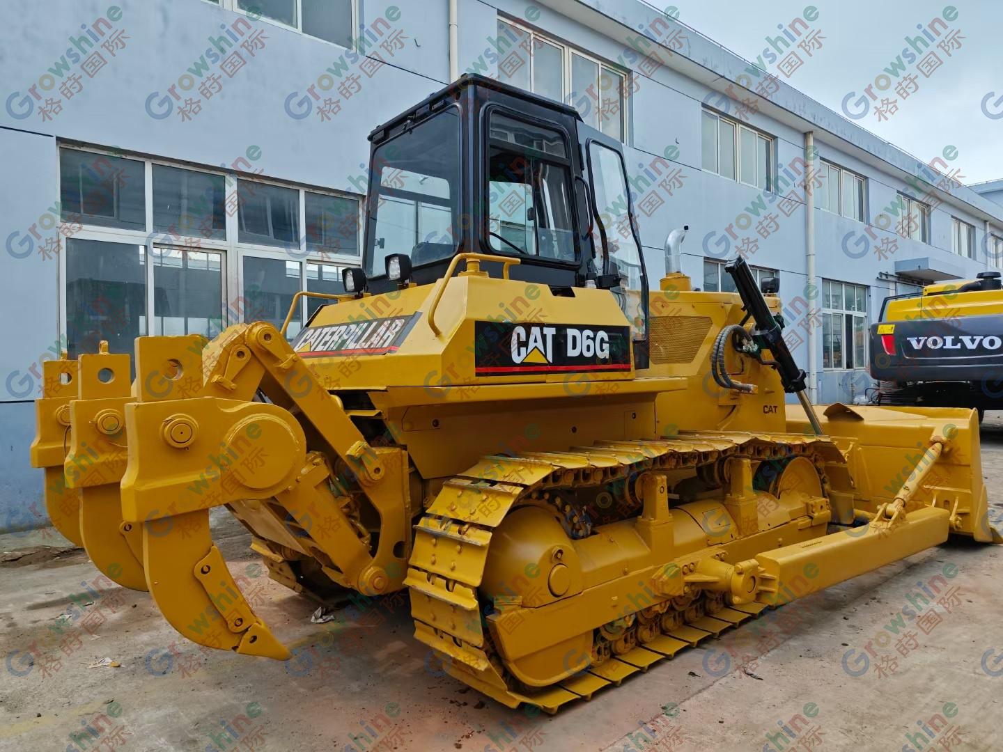 CAT D6G bulldozer