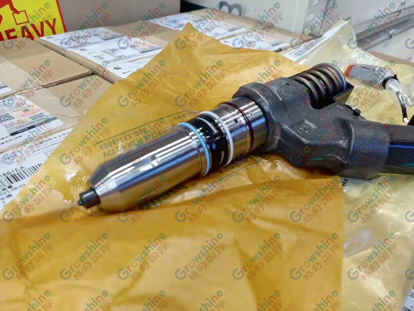 Cummins genuine new injector 4061851