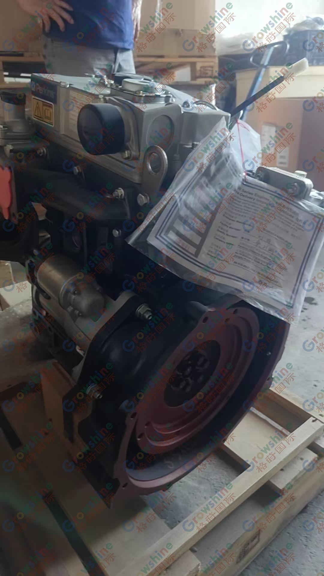 PERKINS ENGINE 403D-11  GJ82732R