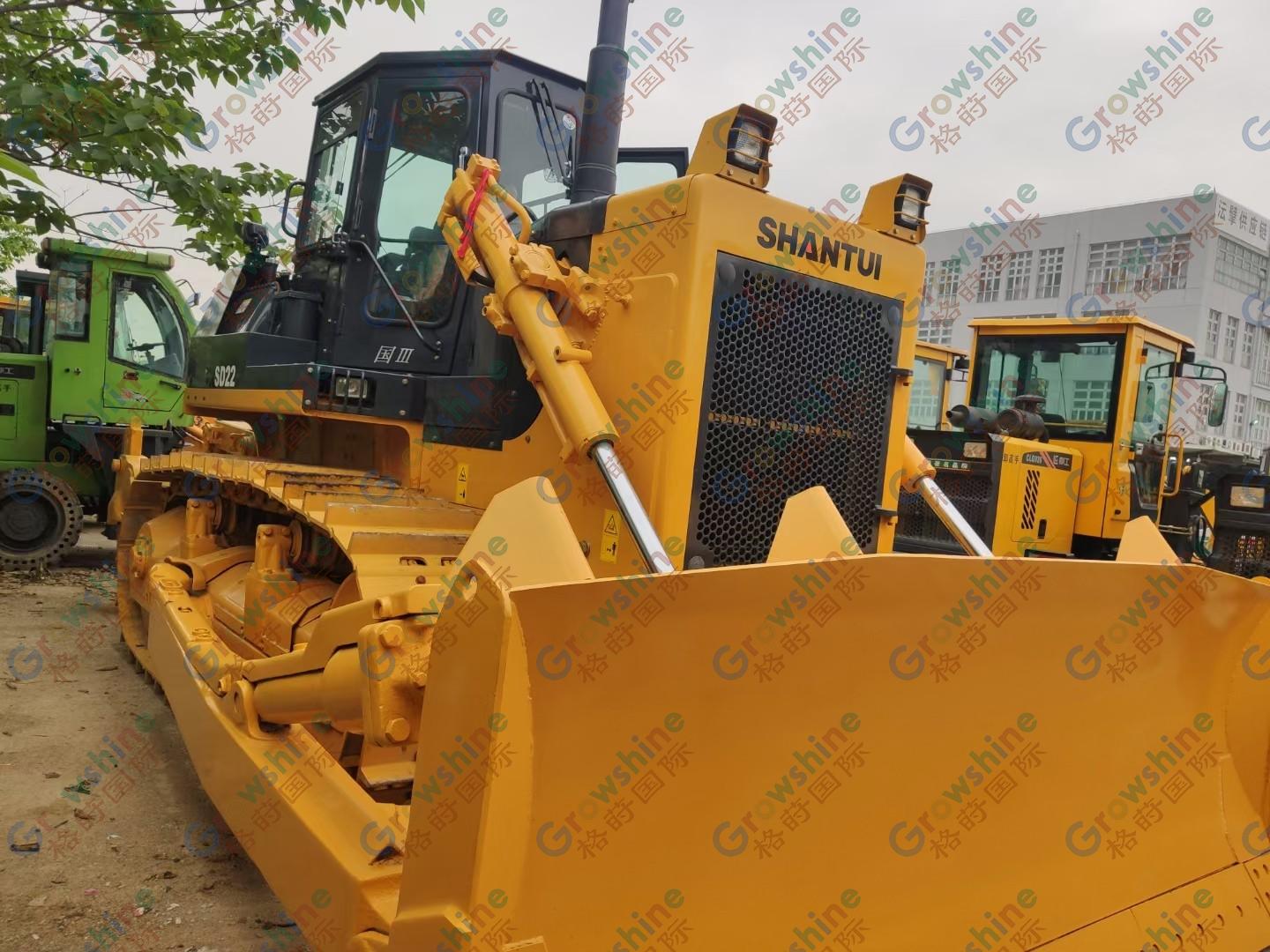 SHANTUI SD22 bulldozer