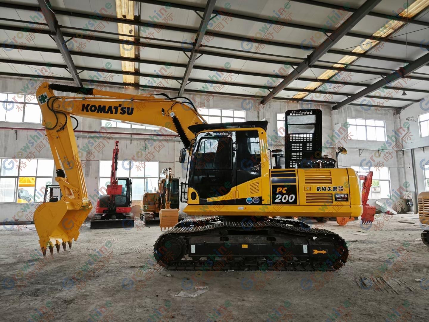 Sany 200-8 excavator