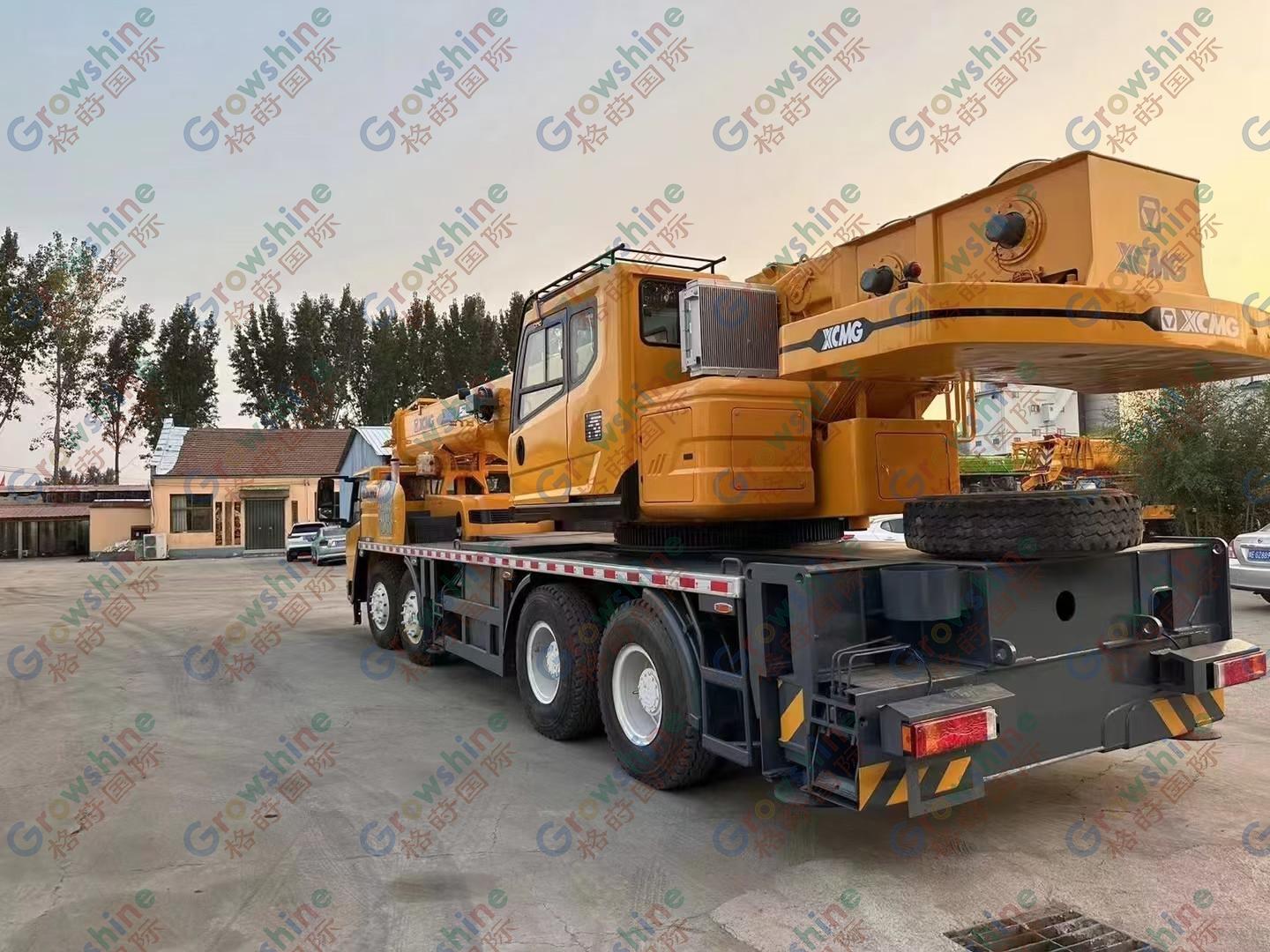 XCMG XCT50 truck crane 50ton