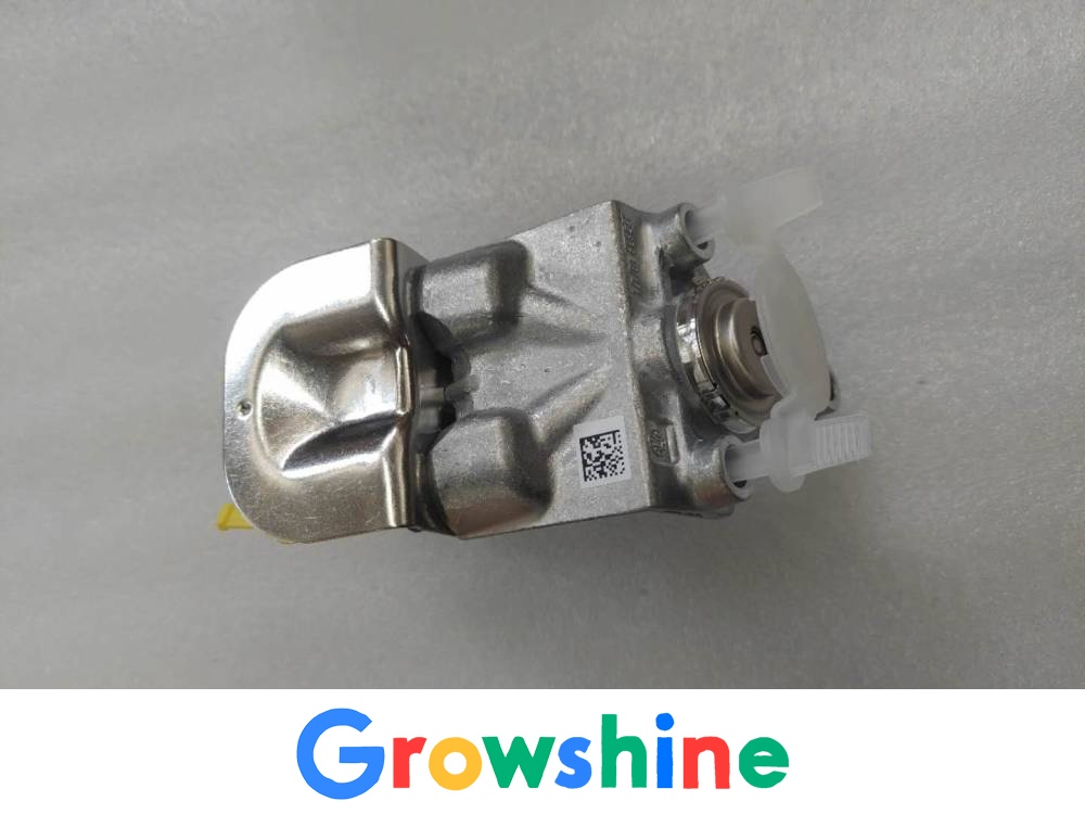 Cummins engine urea nozzle assembly