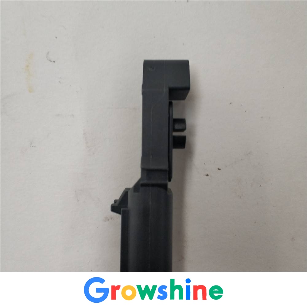 Komatsu 200-8 engine pressure switch