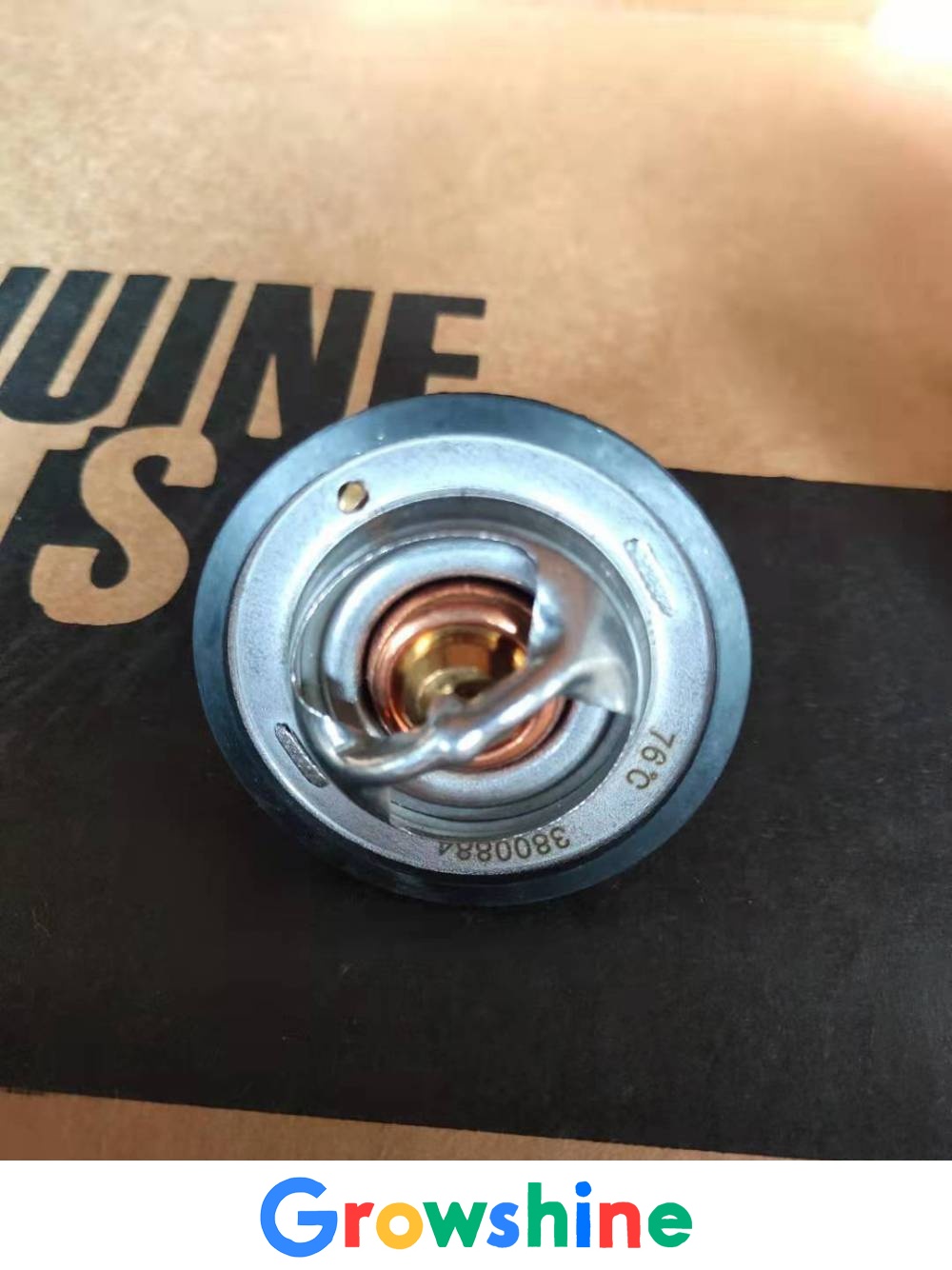 XCMG climbing car accessories Cummins B4.5 engine thermostat