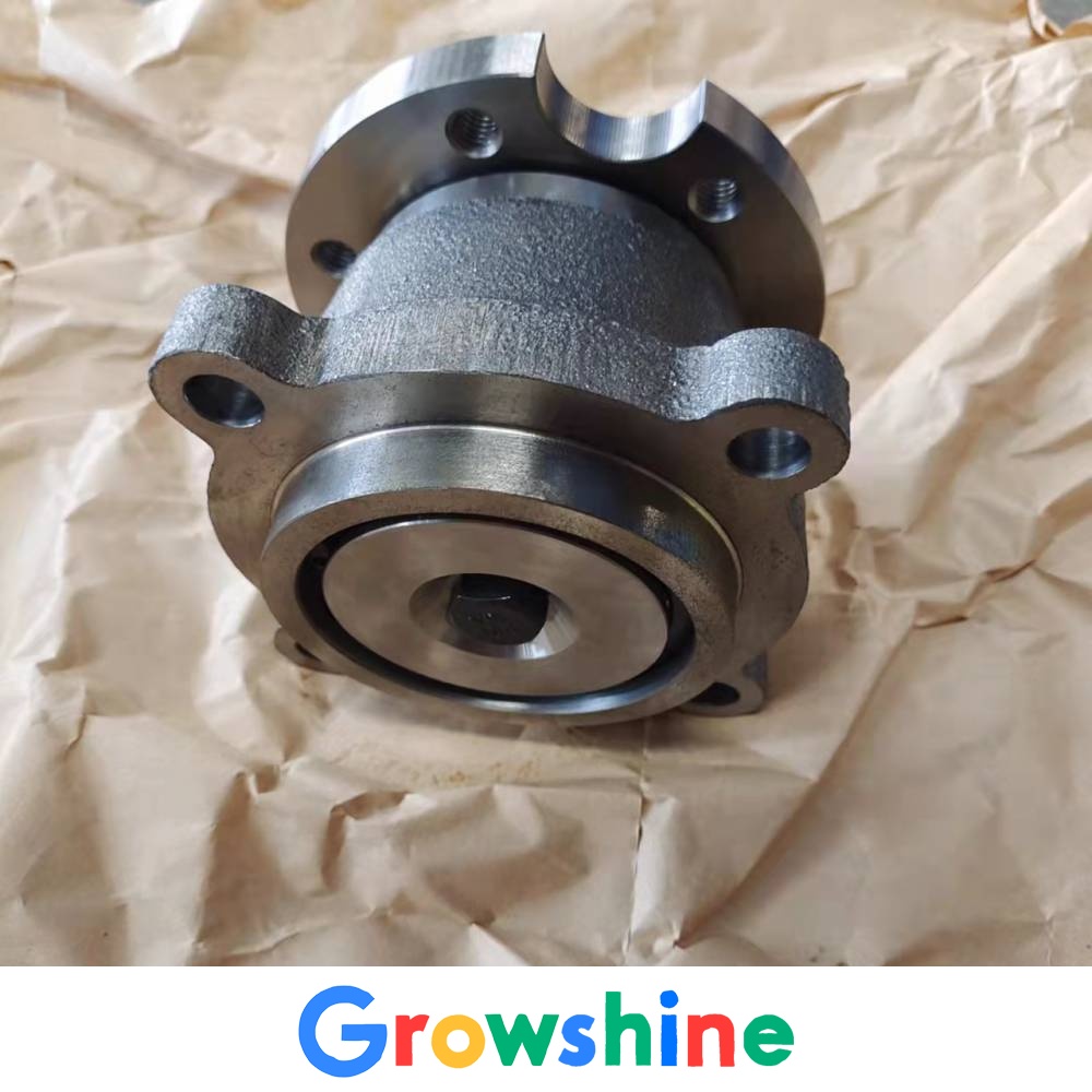 Shaanxi Auto Xuande heavy truck fan hub Xikang ISM11 fan support 5560056