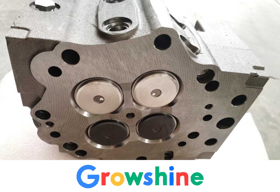 Cummins QSK38 cylinder head 3646323 Chongqing Cummins K38 cylinder head assembly 3081073